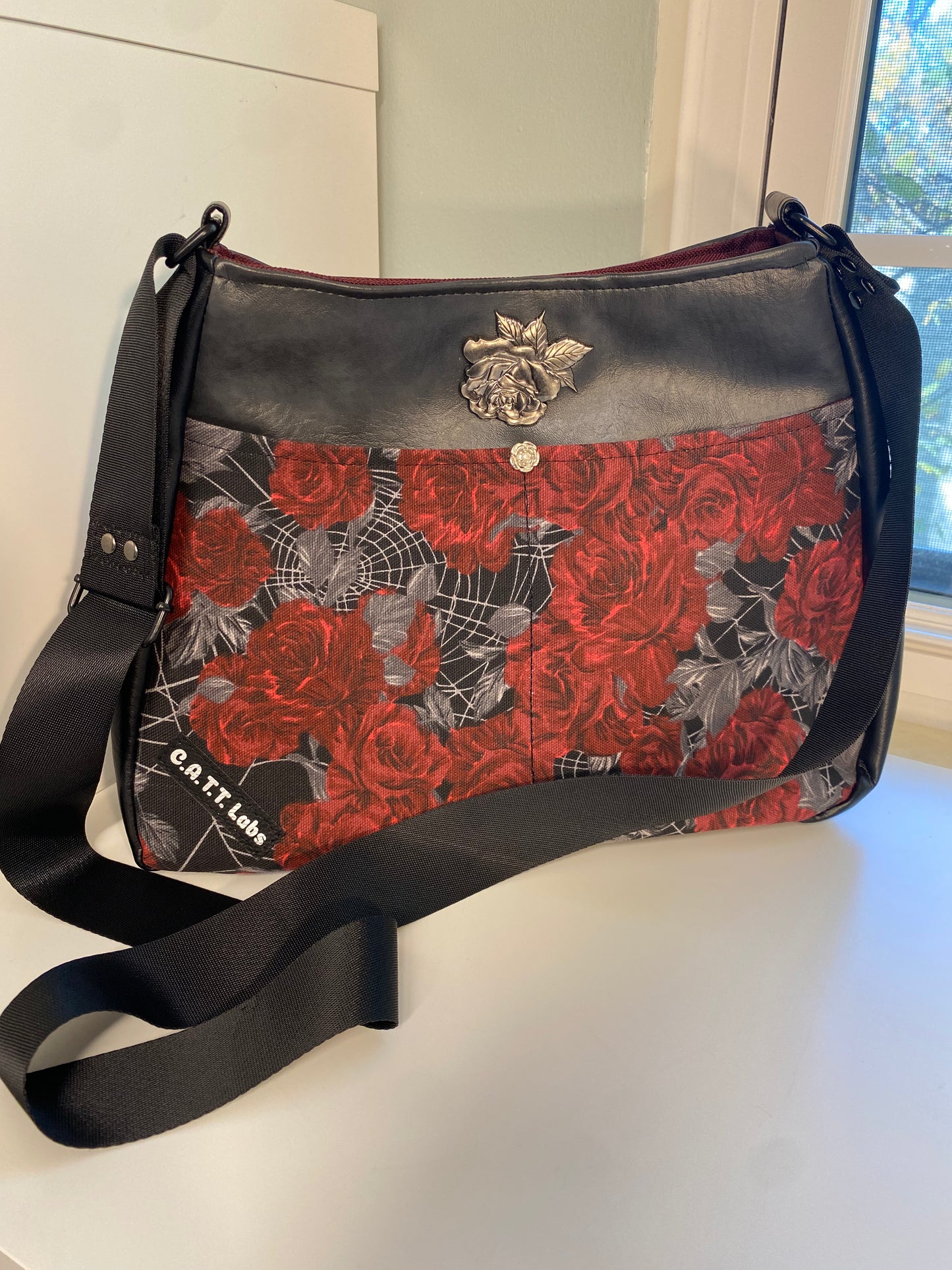 Roses and Webs Ethel Tote