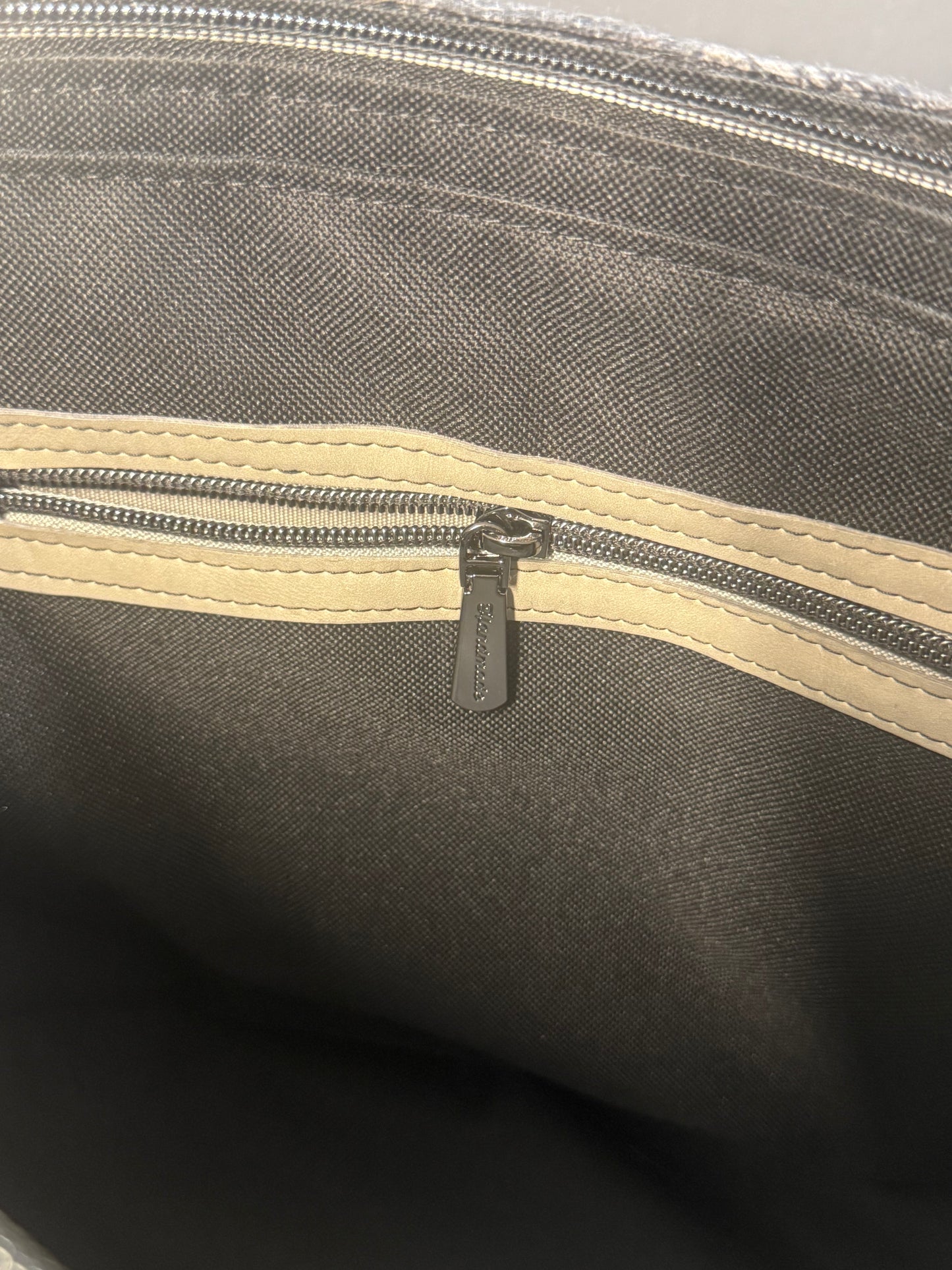 Skull and Crossbones Mr. Heckles