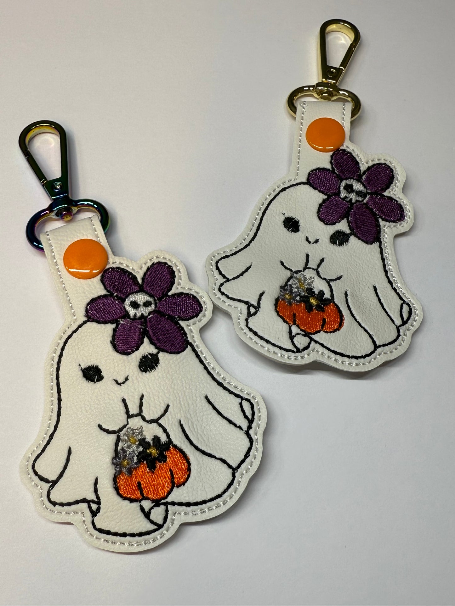 Cute Ghost With Pumpkin Basket Key Fob