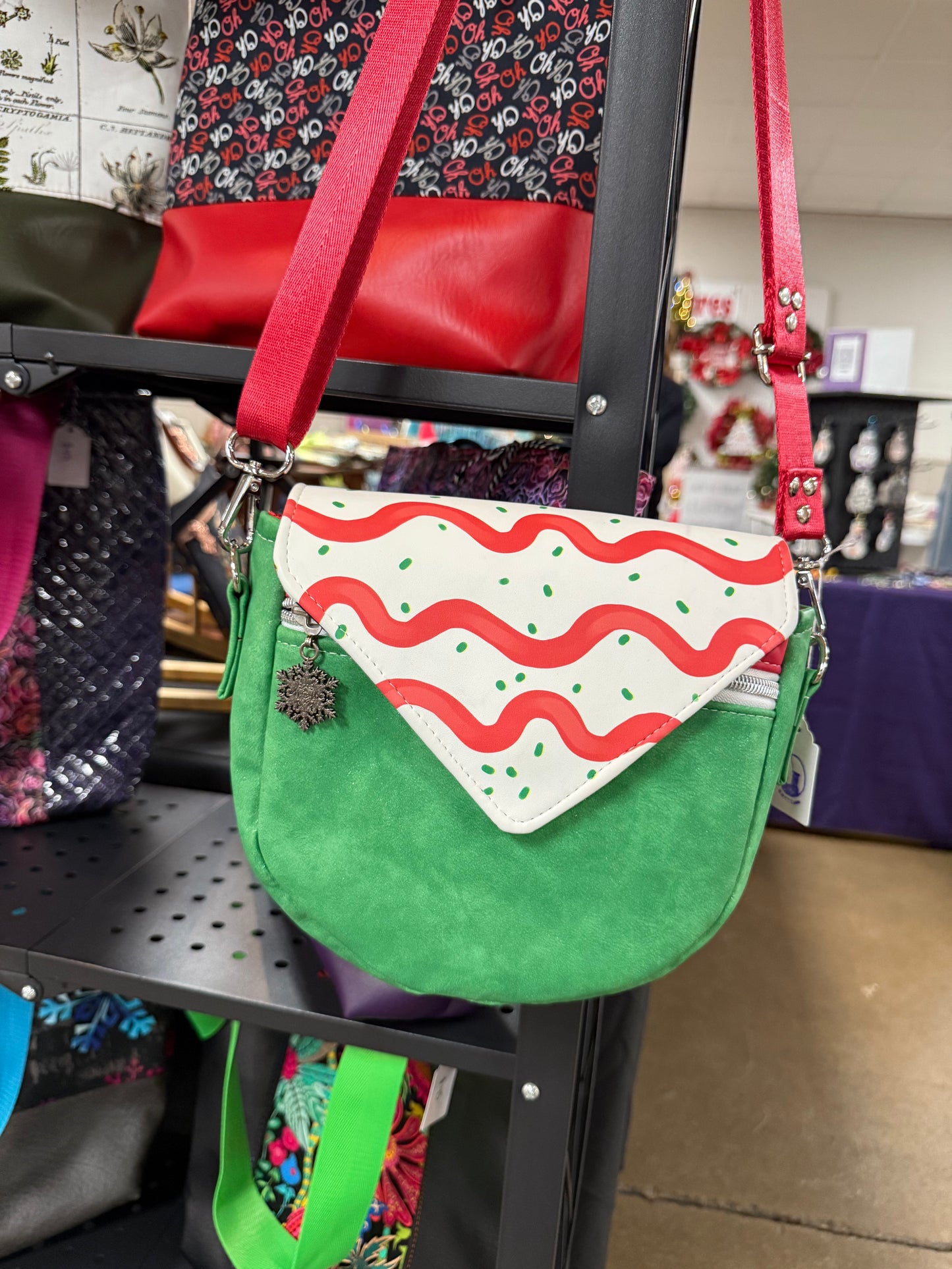 Holiday Snack Acacia crossbody