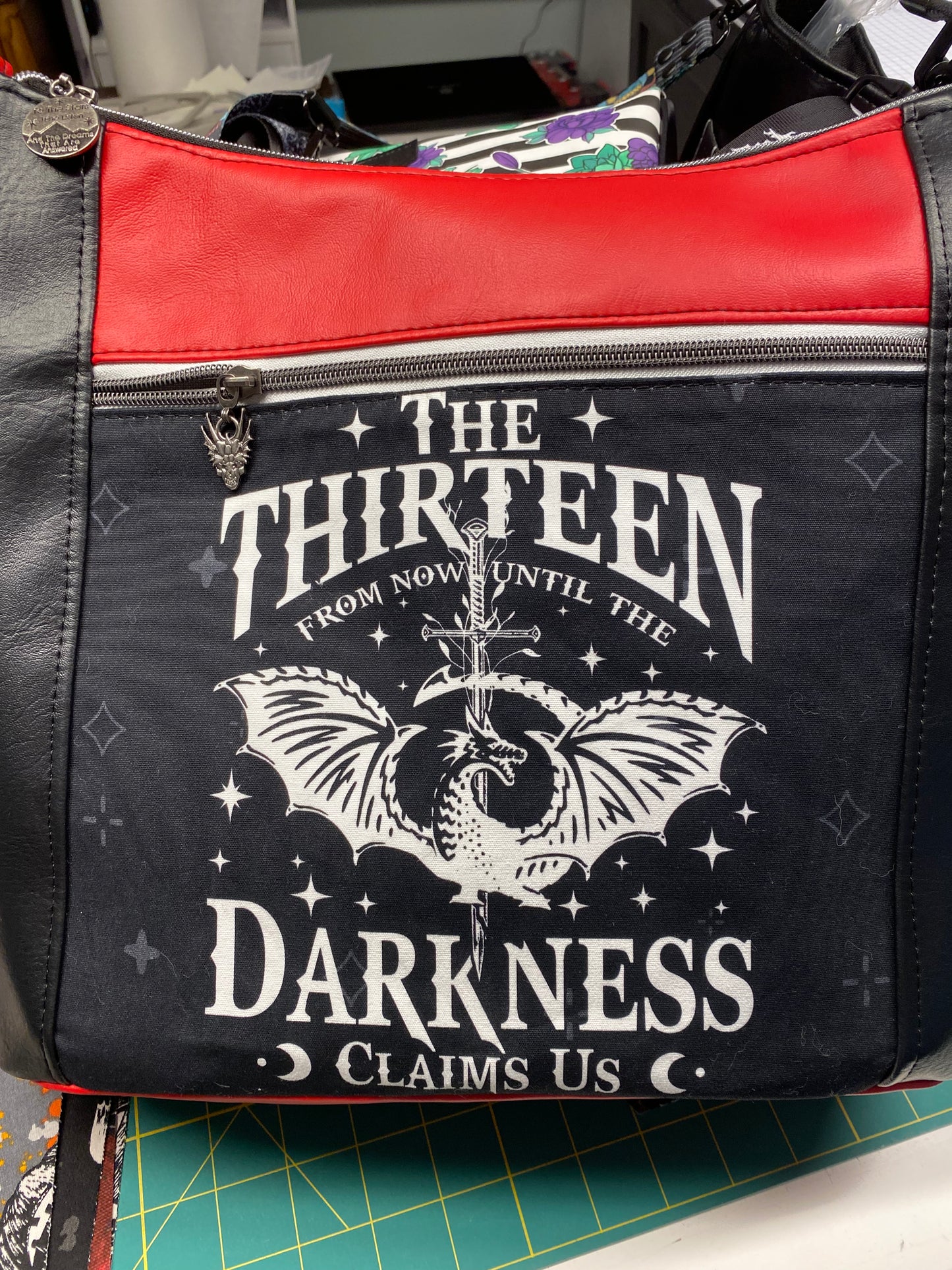 Throne of Glass Cross Body Bag